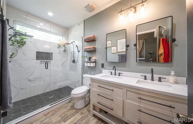 $340,000 | 9324 Martin Cemetery Road, Bourbon, MO 65441