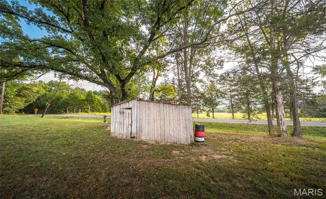 $340,000 | 9324 Martin Cemetery Road, Bourbon, MO 65441