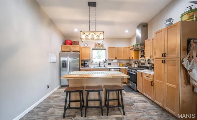 $340,000 | 9324 Martin Cemetery Road, Bourbon, MO 65441