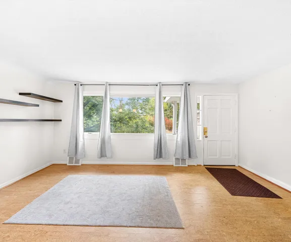 $485,000 | 601 Cressfield Lane, Ann Arbor, MI 48103