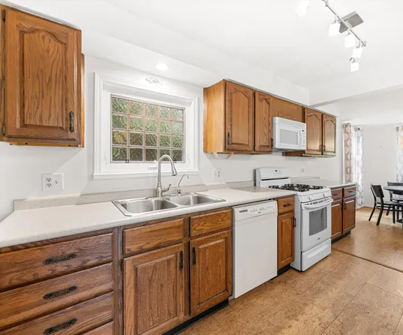 $485,000 | 601 Cressfield Lane, Ann Arbor, MI 48103