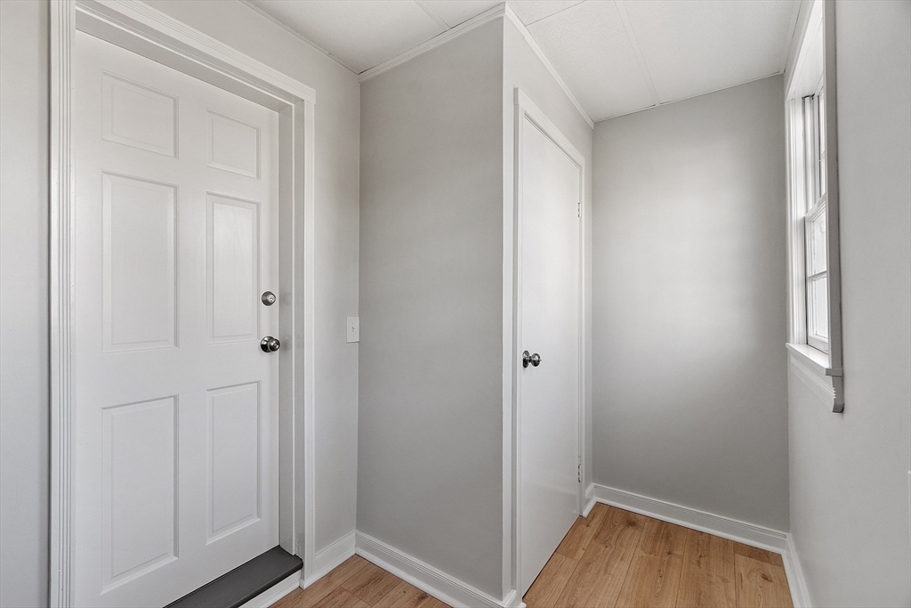 23 Lewis Street Haverhill, MA 01830 - Photo 16 of 33