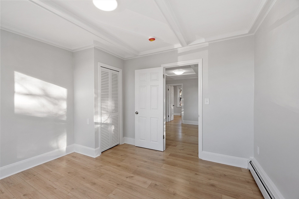 23 Lewis Street Haverhill, MA 01830 - Photo 4 of 33