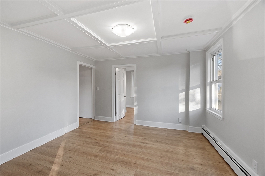 23 Lewis Street Haverhill, MA 01830 - Photo 5 of 33