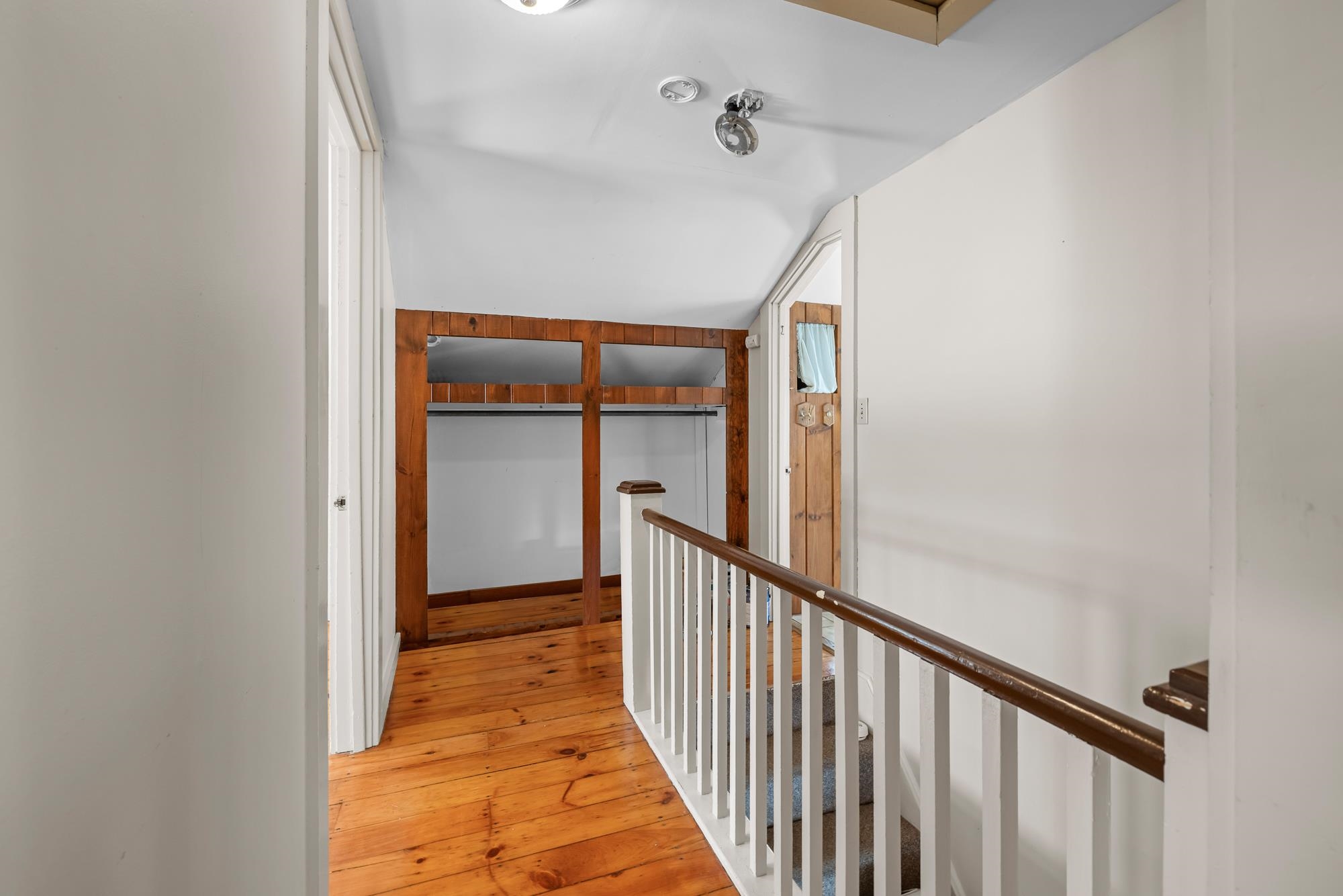 4991 Highway 313 Arlington, VT 05250 - Photo 15 of 41