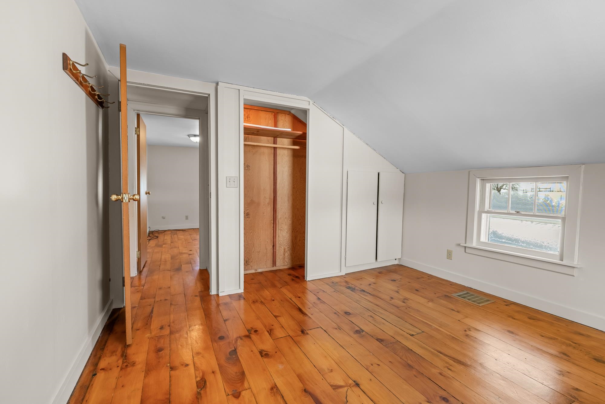 4991 Highway 313 Arlington, VT 05250 - Photo 19 of 41