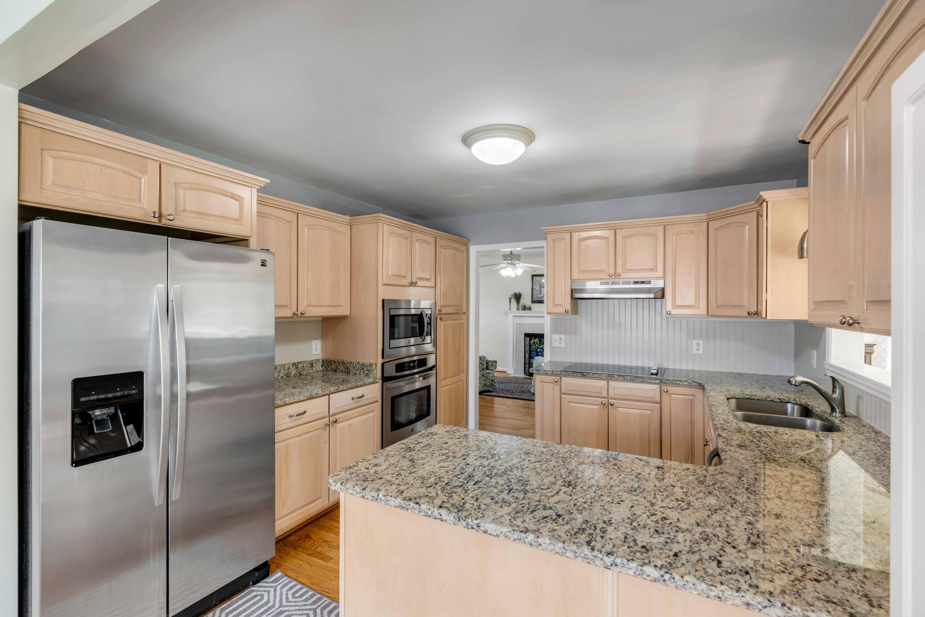 1344 Woodlock Road Mount Pleasant, SC 29464 - Photo 18 of 42 DSC00473