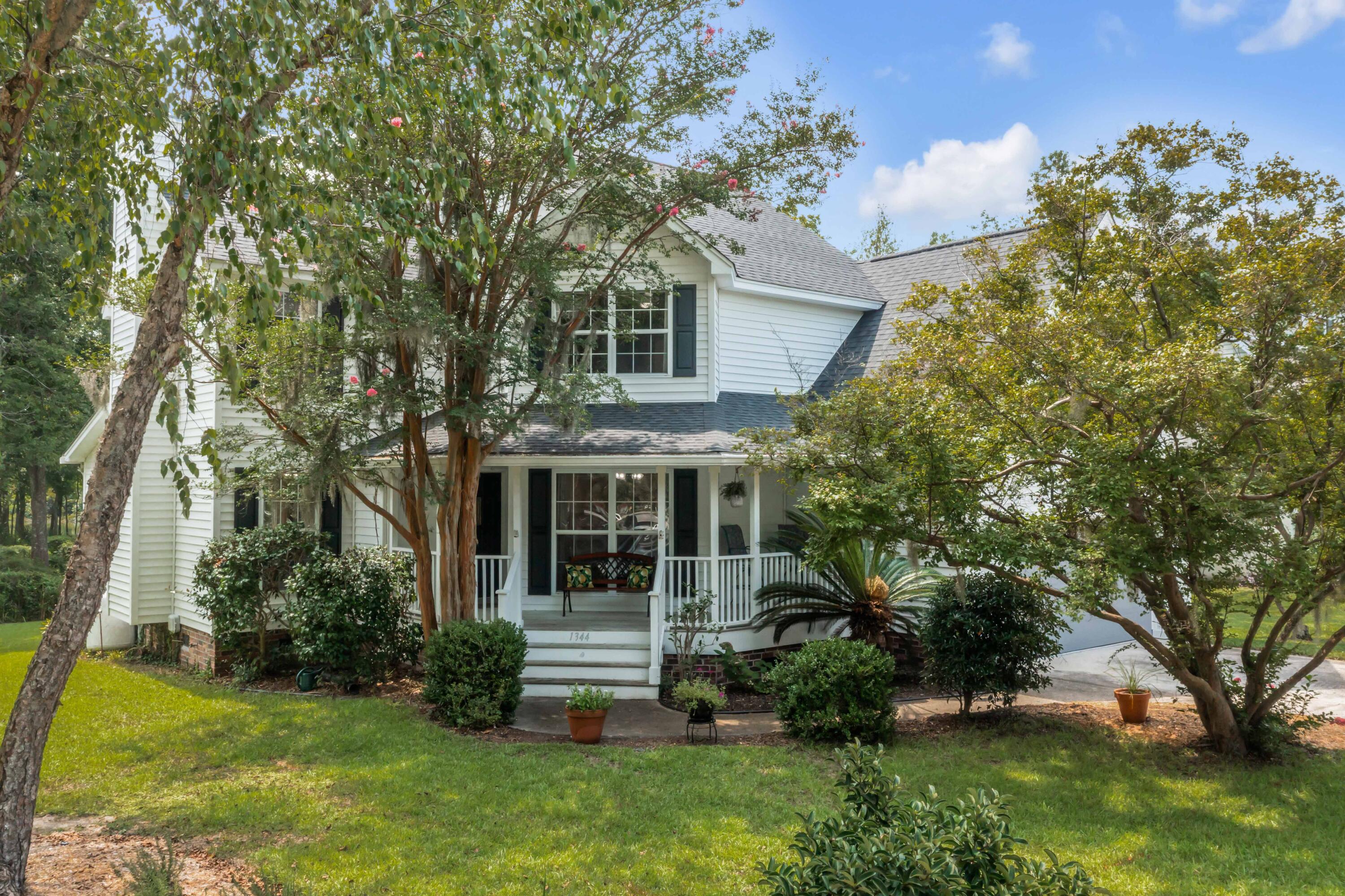 1344 Woodlock Road Mount Pleasant, SC 29464 - Photo 5 of 42 DJI_0547
