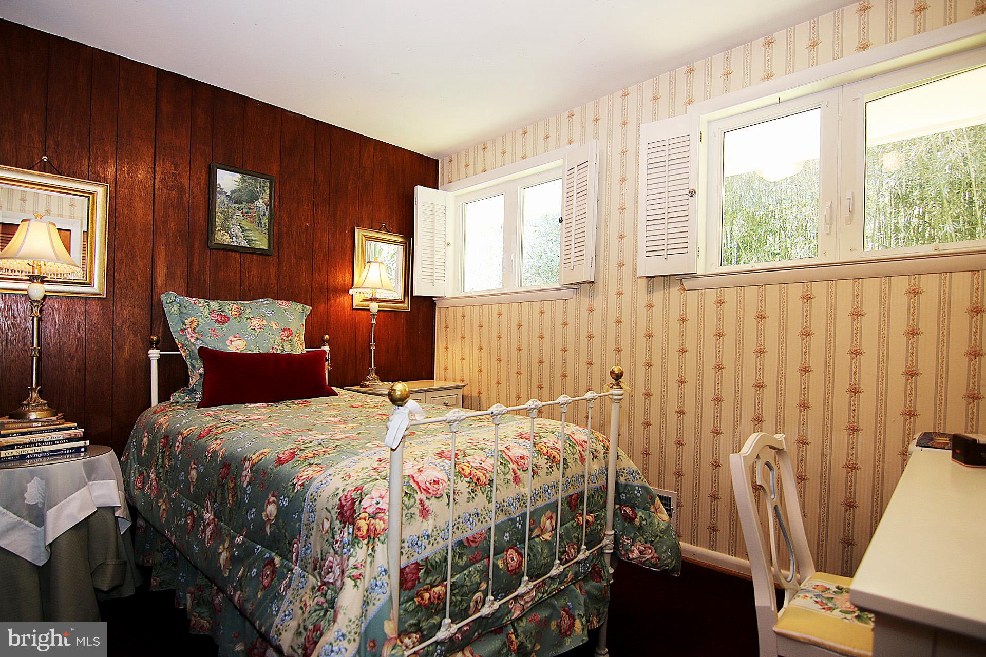 10931 Riverview Road Fort Washington, MD 20744 - Photo 16 of 24 Bedroom