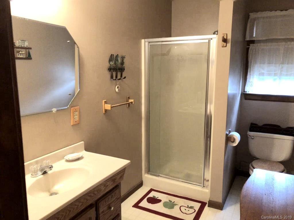 410 Echo Ridge Road Whittier, NC 28789 - Photo 11 of 20 Gallery Image 11