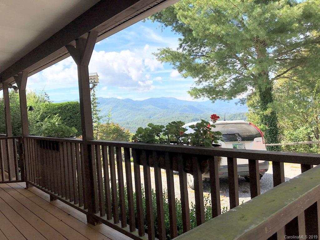 410 Echo Ridge Road Whittier, NC 28789 - Photo 3 of 20 Gallery Image 3