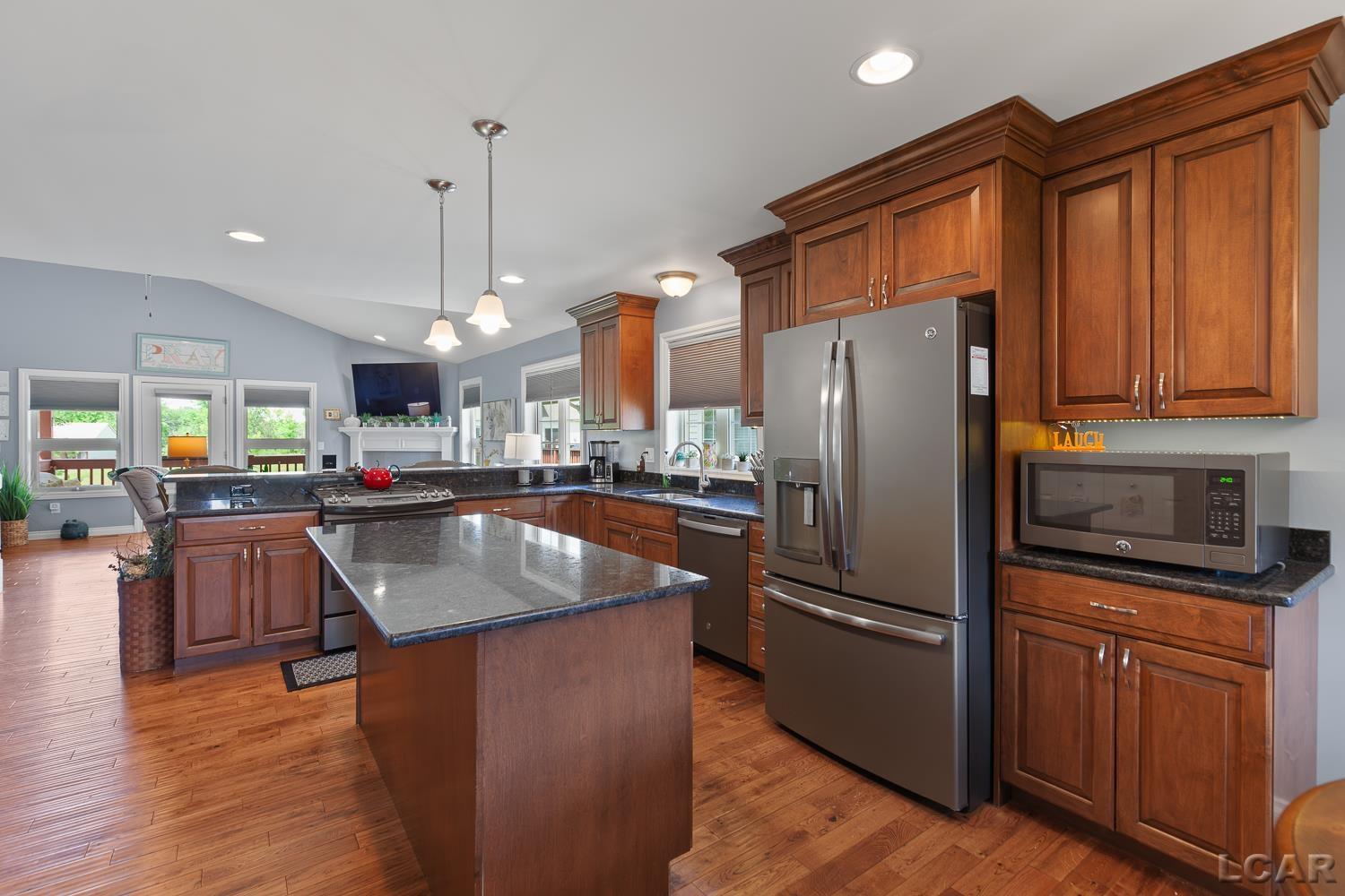 1029 Ridgeview Drive Tecumseh, MI 49286 - Photo 9 of 36