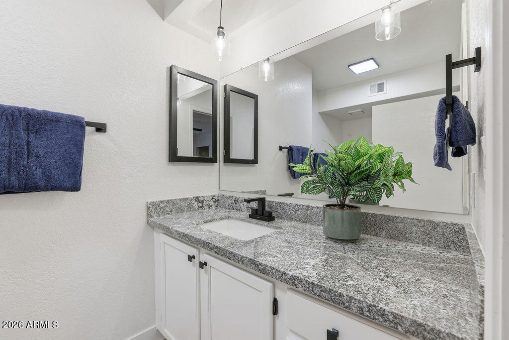 1021 South Greenfield Road, Unit 1045 Mesa, AZ 85206 - Photo 18 of 24 0B4A2099