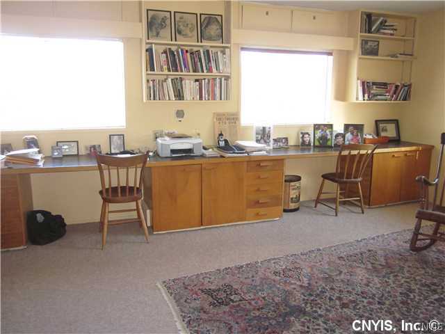 308 Kimber Road Syracuse, NY 13224 - Photo 11 of 22 Exterior Front