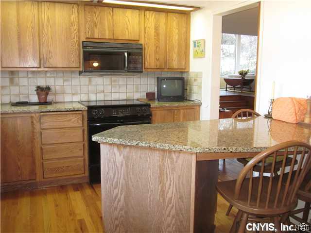 308 Kimber Road Syracuse, NY 13224 - Photo 15 of 22 Exterior Front