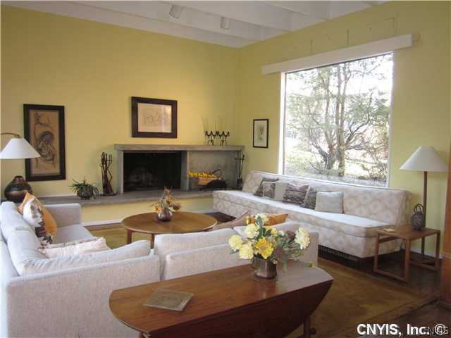 308 Kimber Road Syracuse, NY 13224 - Photo 5 of 22 Exterior Front