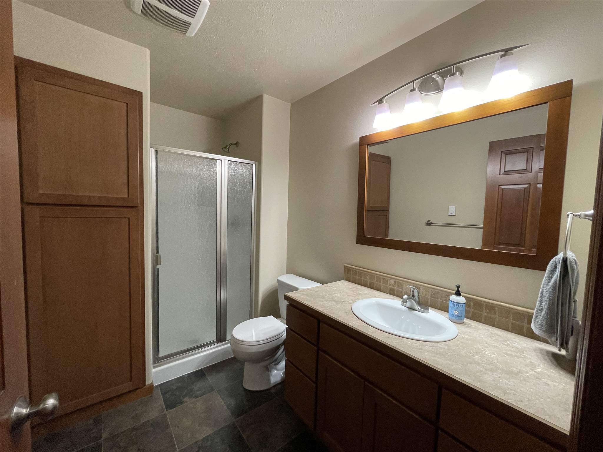 2206 South Meadowview Road Greenacres, WA 99016 - Photo 22 of 30