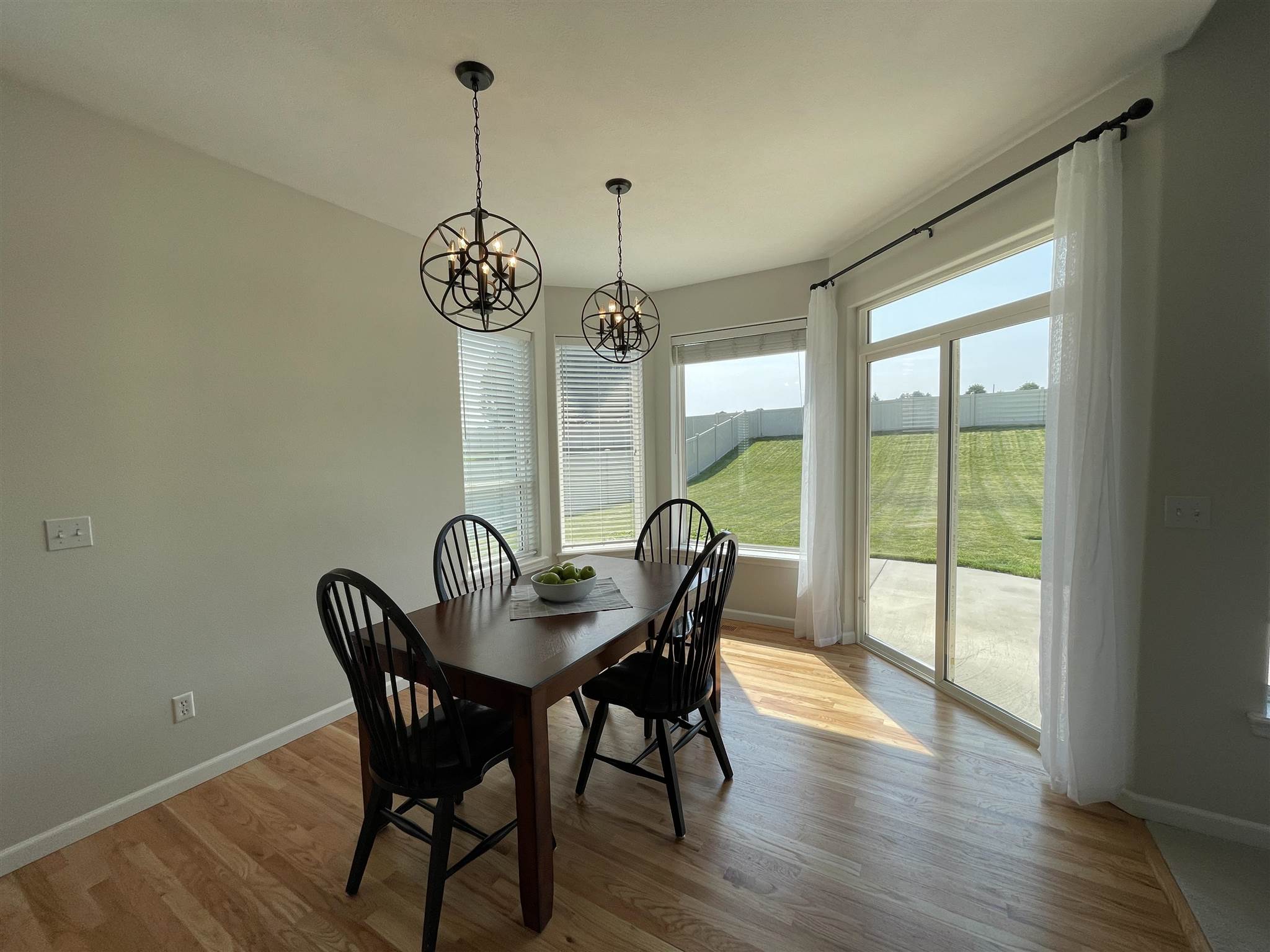 2206 South Meadowview Road Greenacres, WA 99016 - Photo 4 of 30