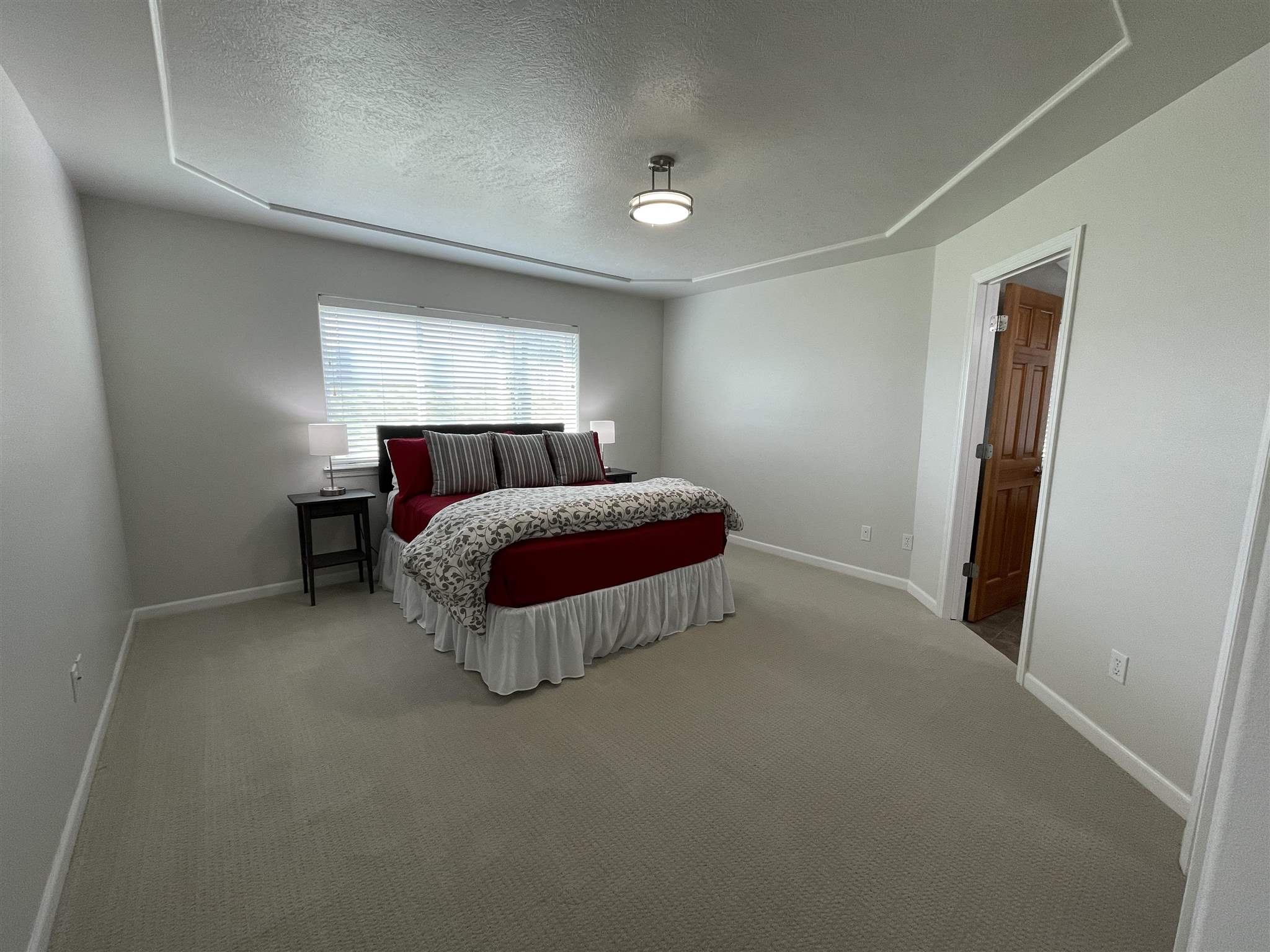 2206 South Meadowview Road Greenacres, WA 99016 - Photo 7 of 30