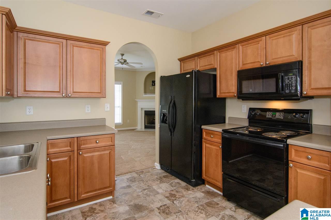 1160 Yeager Parkway Pelham, AL 35124 - Photo 12 of 32