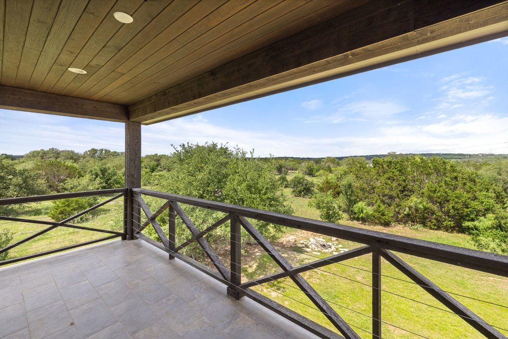 3830 Outback Trail Spicewood, TX 78669 - Photo 27 of 40 a view of a balcony