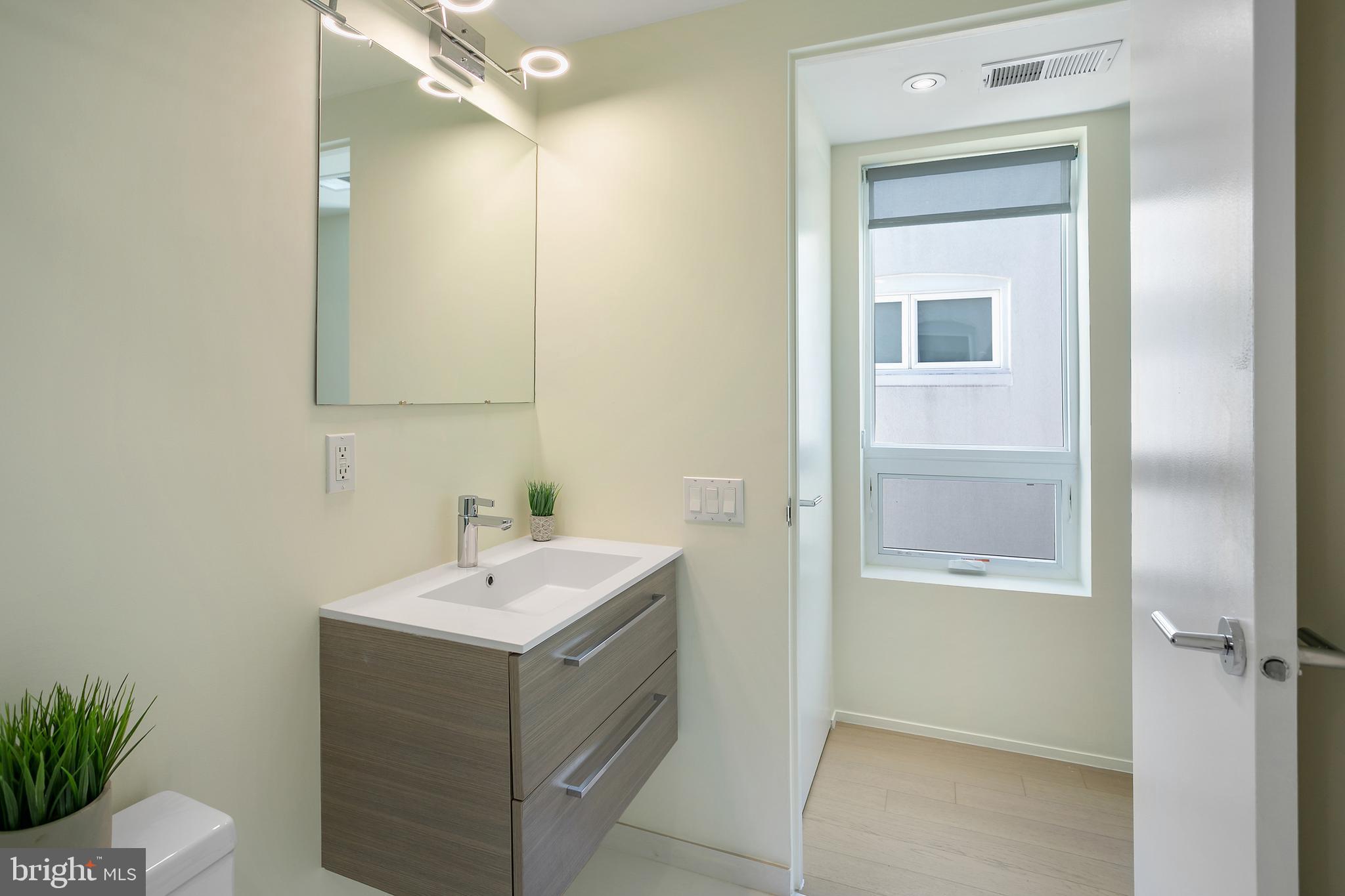 2422 17th Street Northwest, Unit 303 Washington, DC 20009 - Photo 11 of 24