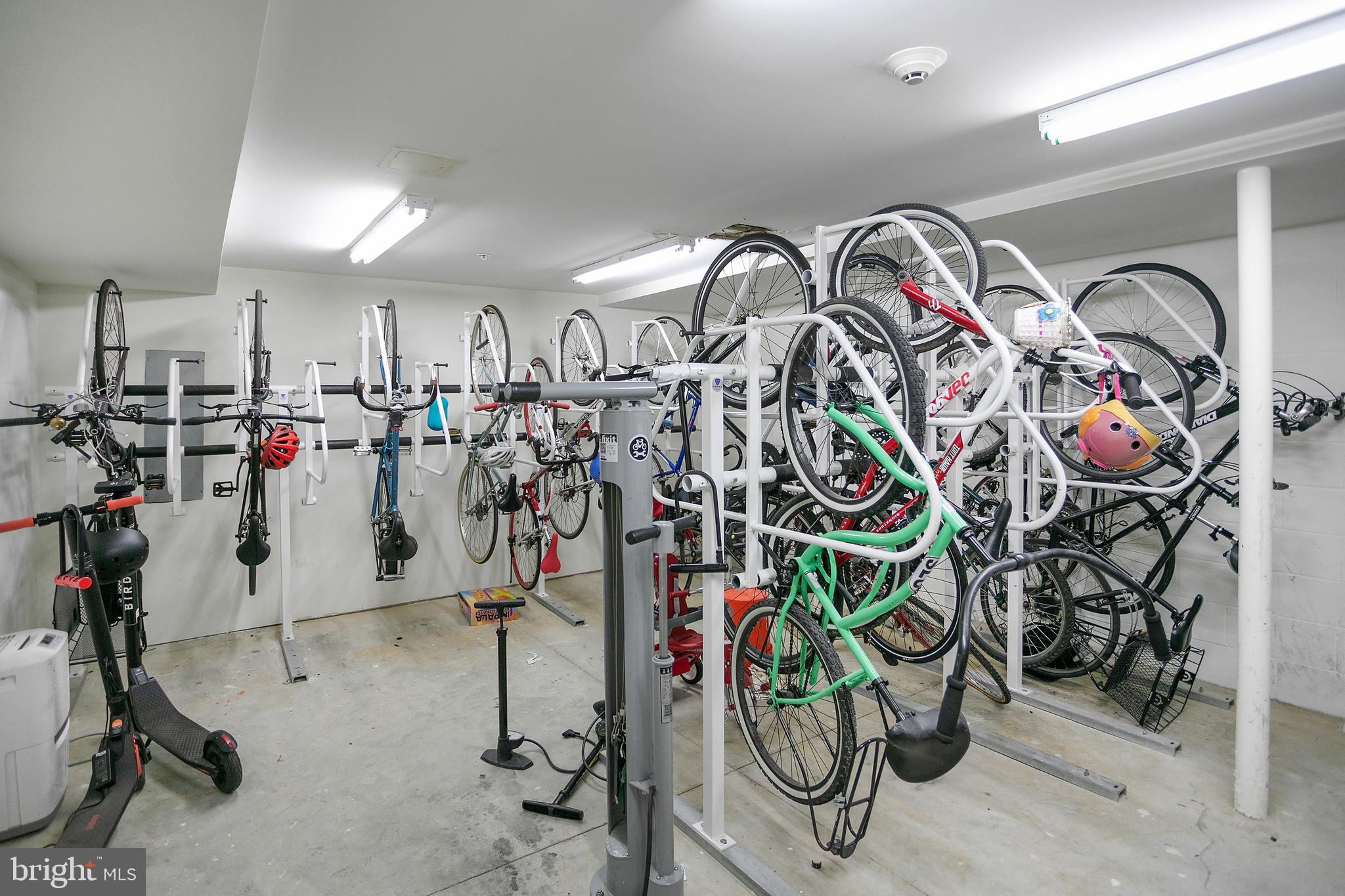 2422 17th Street Northwest, Unit 303 Washington, DC 20009 - Photo 15 of 24