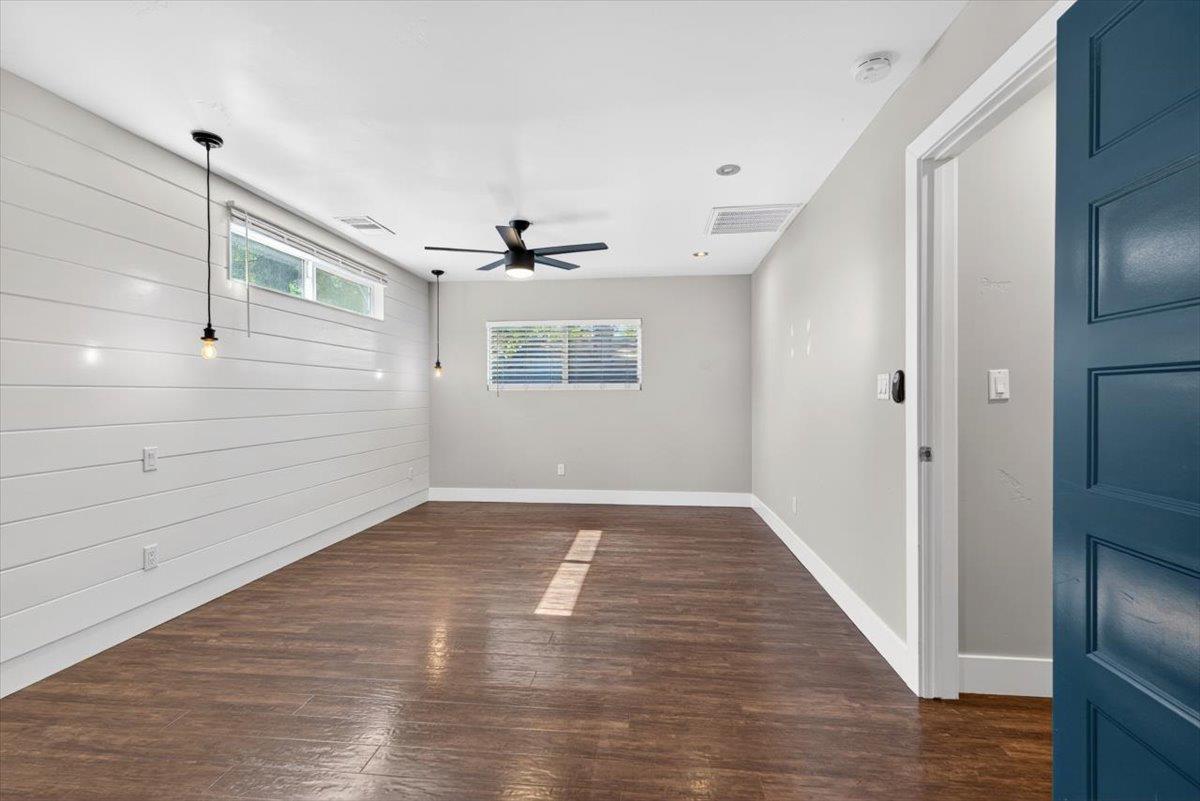 2424 Killarney Way Modesto, CA 95355 - Photo 15 of 30