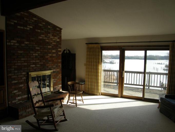 45277 Daniels Road Hollywood, MD 20636 - Photo 4 of 7 Family Room