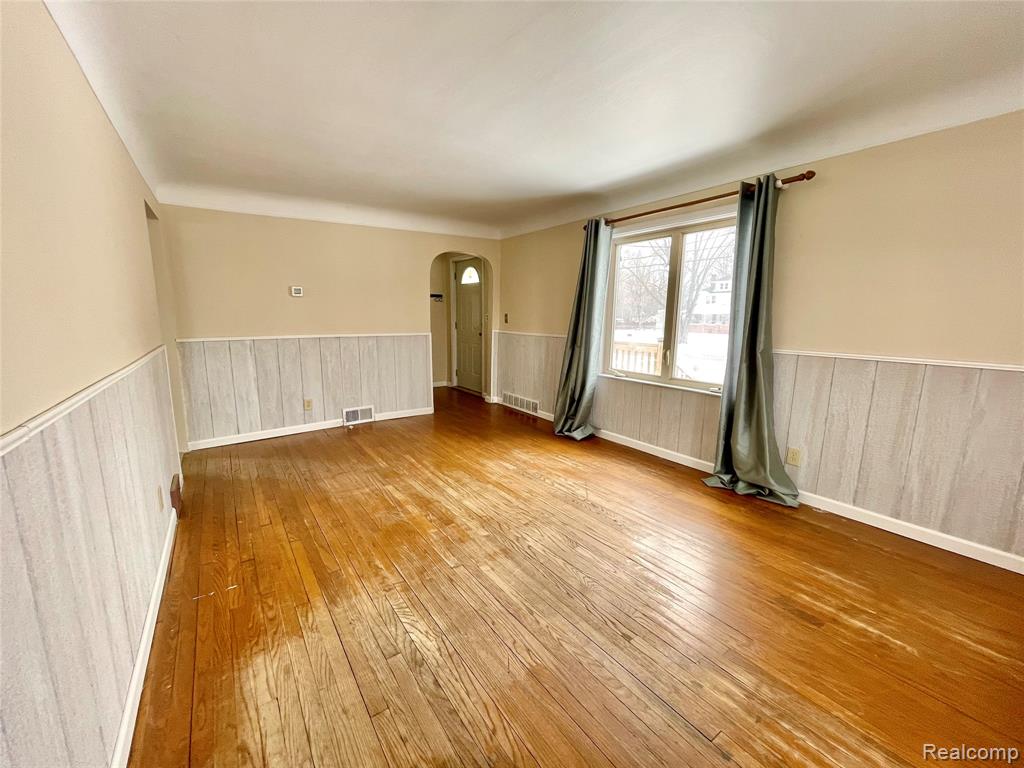 25430 22 Mile Road Chesterfield, MI 48051 - Photo 8 of 28