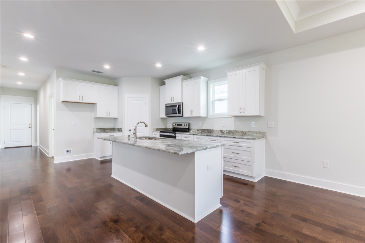 1037 Snapdragon Lane Foley, AL 36535 - Photo 8 of 29