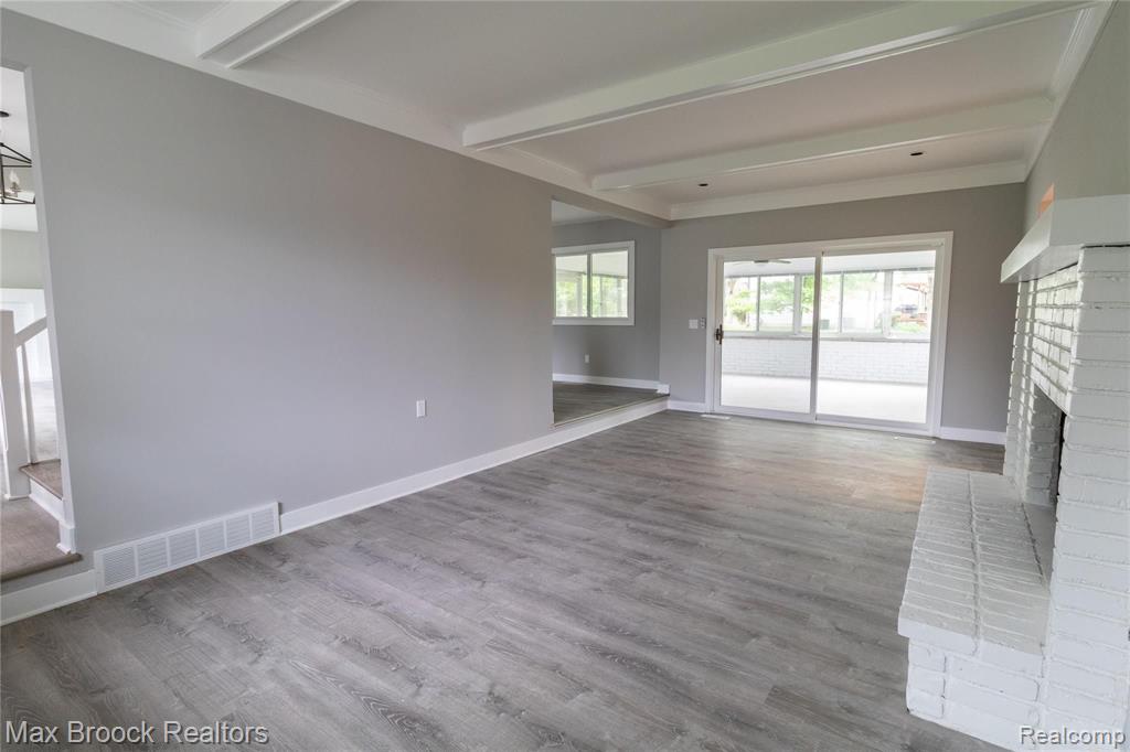 20005 Ronsdale Drive Beverly Hills, MI 48025 - Photo 12 of 35