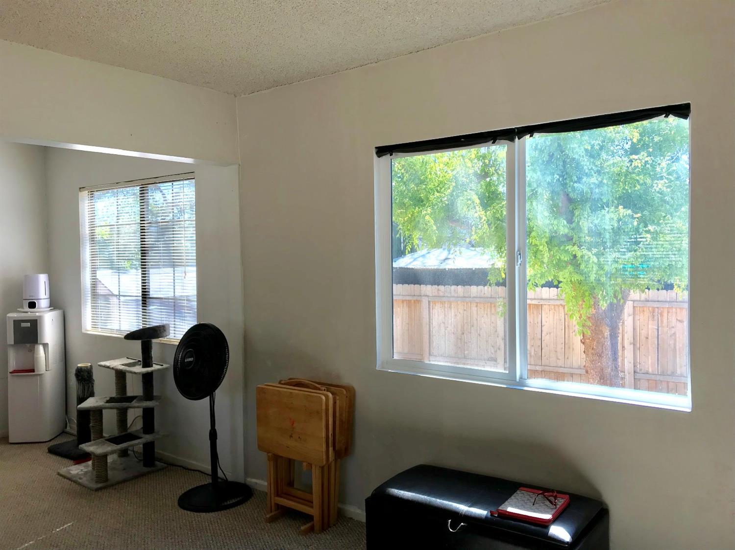 160 Grapevine Road Oak View, CA 93022 - Photo 7 of 35 a view of a workspace with a window and a chair