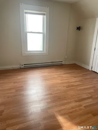 $1,400 | 21 Taylor Street, Unit 3, Waterbury, CT 06704