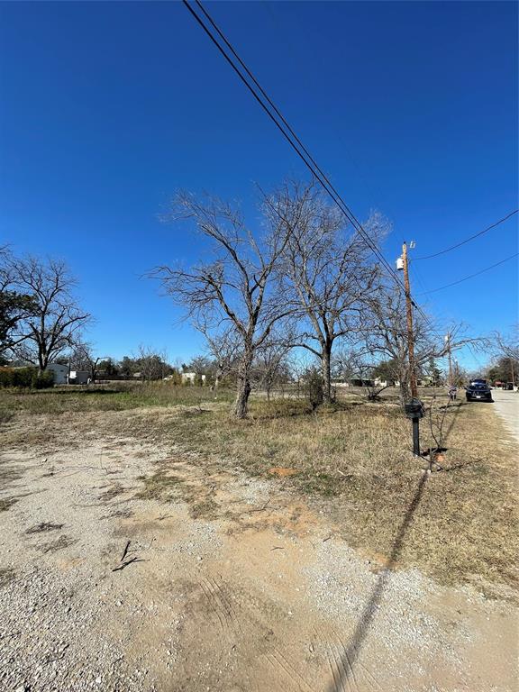 300 Starkey Street Bangs, TX 76823 - Photo 2 of 6