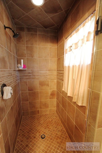 322 Ledgestone Lane Boone, NC 28607 - Photo 31 of 45 Gallery Image 31