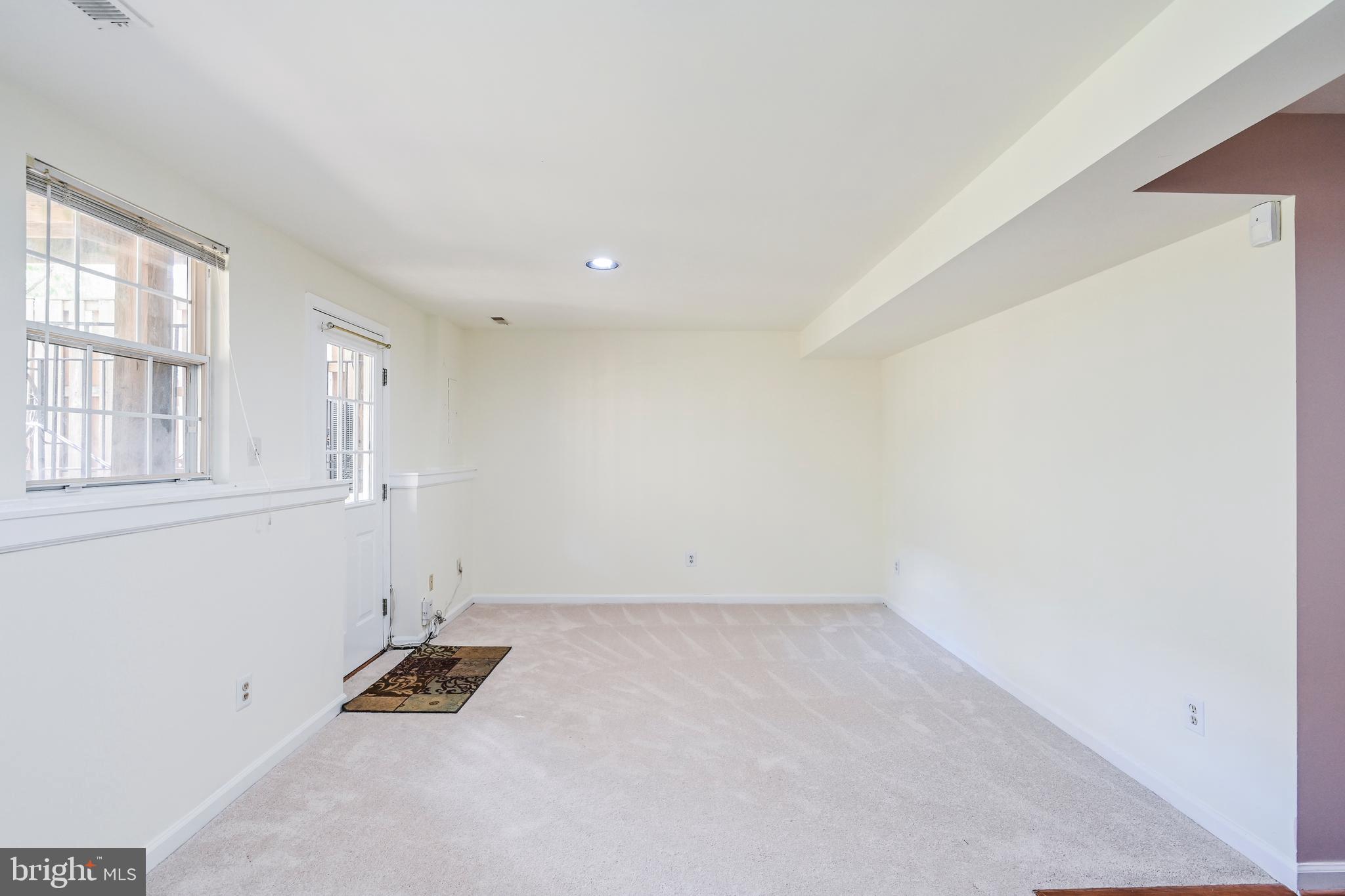 43469 Postrail Square Ashburn, VA 20147 - Photo 36 of 41