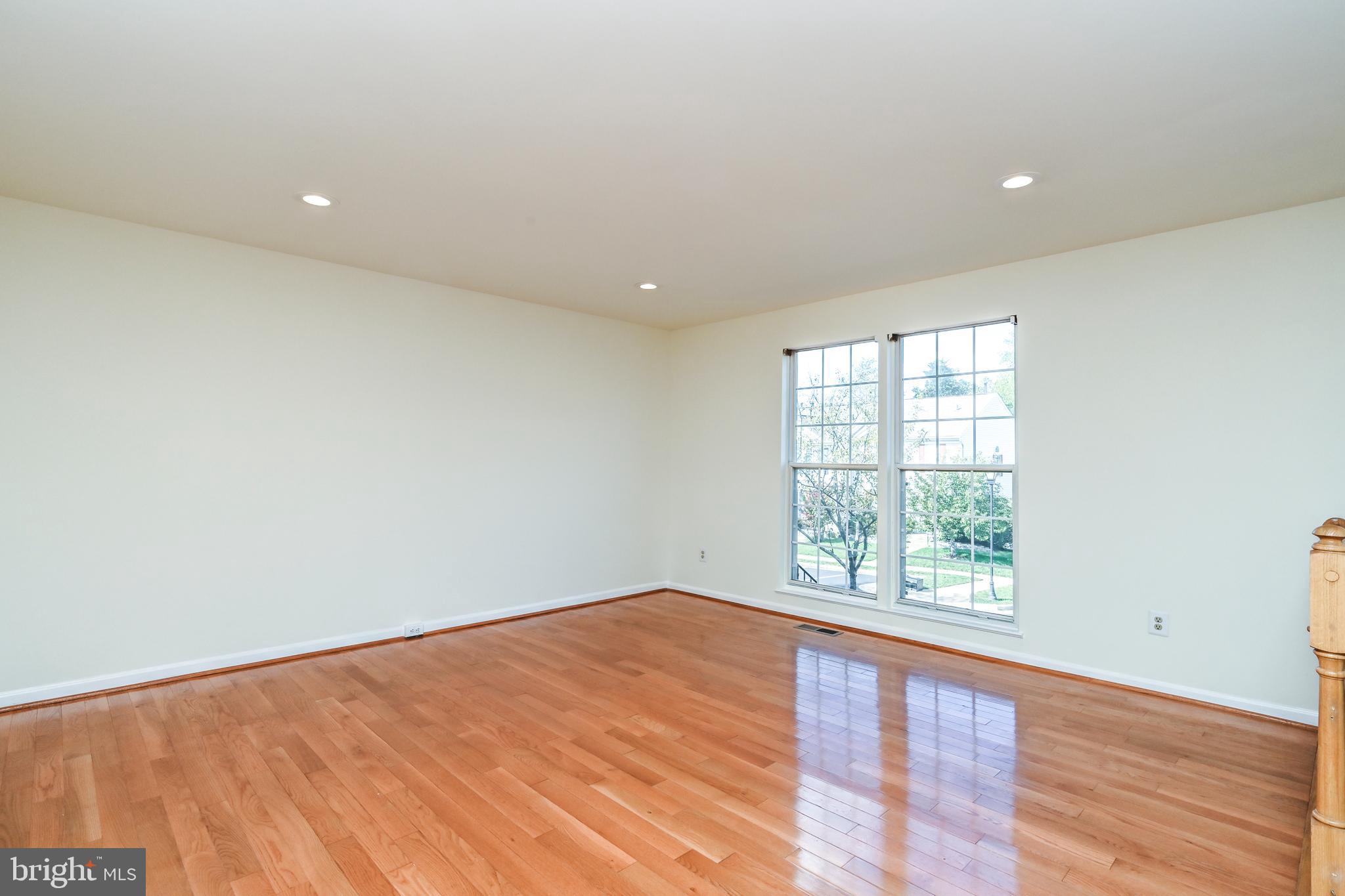 43469 Postrail Square Ashburn, VA 20147 - Photo 6 of 41