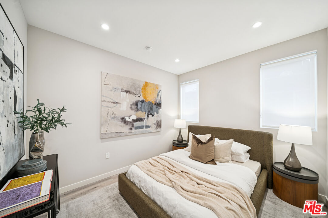 1051 South Corning Street, Unit 204 Los Angeles, CA 90035 - Photo 27 of 40