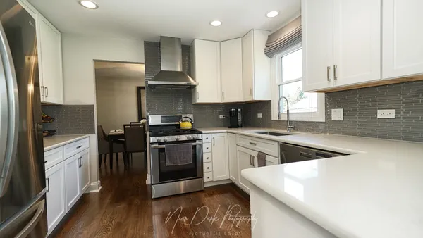 $435,000 | 3240 Midlane Drive, Wadsworth, IL 60083
