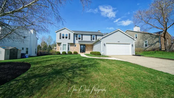 $435,000 | 3240 Midlane Drive, Wadsworth, IL 60083