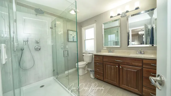 $435,000 | 3240 Midlane Drive, Wadsworth, IL 60083