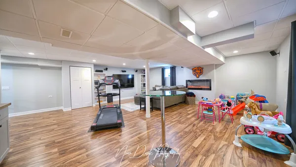 $435,000 | 3240 Midlane Drive, Wadsworth, IL 60083