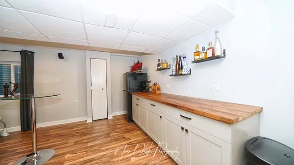 $435,000 | 3240 Midlane Drive, Wadsworth, IL 60083