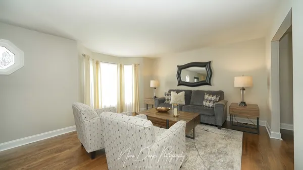 $435,000 | 3240 Midlane Drive, Wadsworth, IL 60083