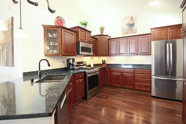 $539,900 | W250N5015 William Drive, Sussex, WI 53072