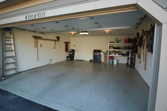 $539,900 | W250N5015 William Drive, Sussex, WI 53072