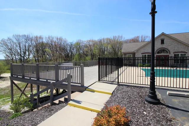 $539,900 | W250N5015 William Drive, Sussex, WI 53072