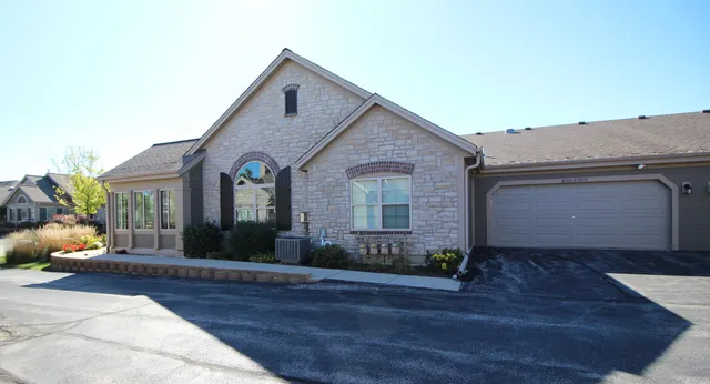 $539,900 | W250N5015 William Drive, Sussex, WI 53072