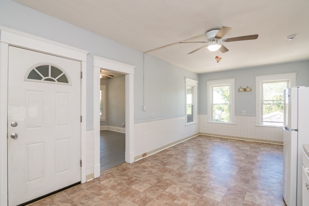 208 Prospect Street, Unit 2 Chicopee, MA 01013 - Photo 4 of 16